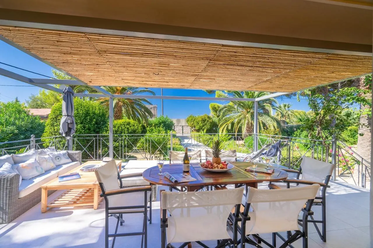 Marilia Villas Lassi Lassi  Grecia